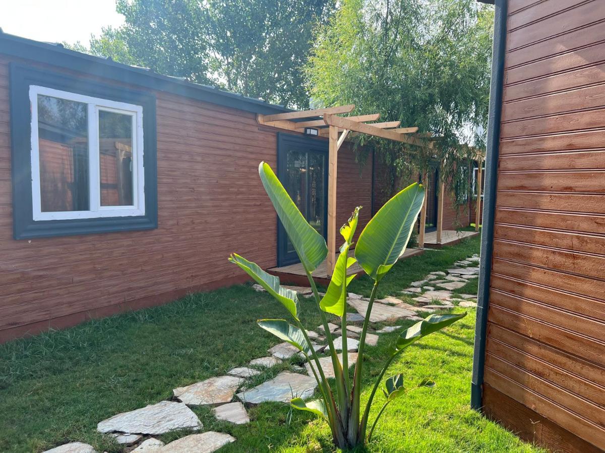 Seaside Bungalow Town Ξενοδοχείο Αττάλεια Εξωτερικό φωτογραφία